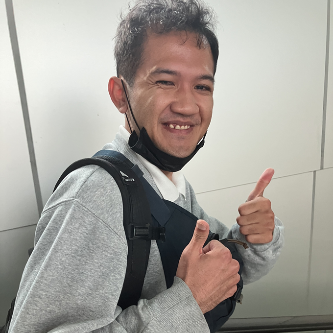 アドリアンさん写真